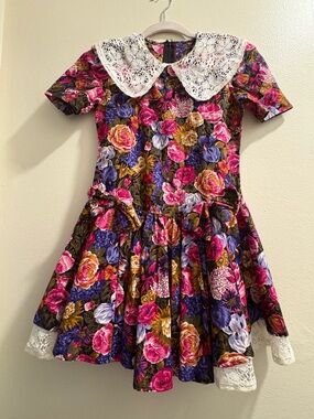 Rumiko Floral Lace Dress in Pink & Purple